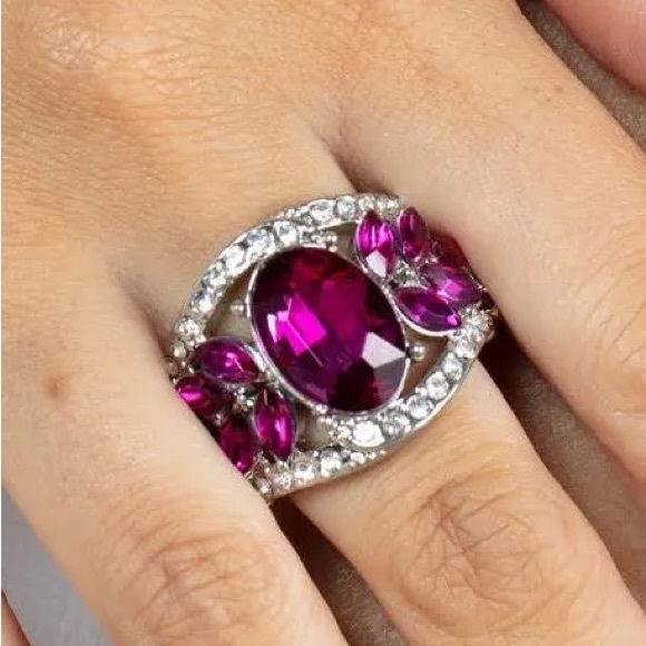 Ring - Picture 2 of 2